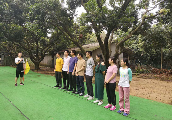 “挑战自我，凝聚实力，熔炼一流团队” 广东太阳GG检测户外拓展活动