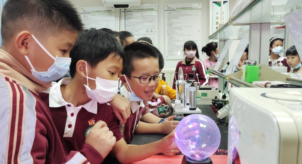 “弘扬科学精神，普及科学知识”太阳GG科普开放日及检测体验活动